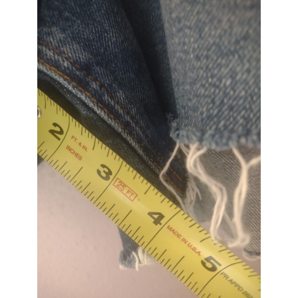 NWT Abercrombie & Fitch The 4" Mom Short Distressed Denim High Rise Size 20 - Picture 9 of 10